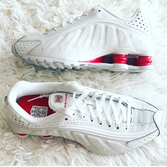 NIKE SHOX R4 NEYMAR JR SNEAKERS - Picture 3 of 10